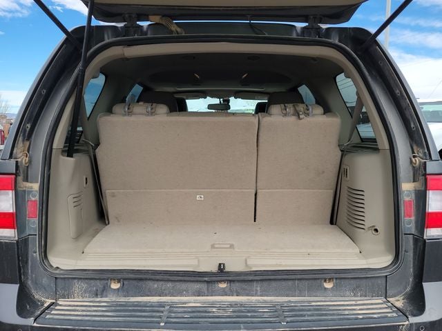 2015 Lincoln Navigator Base