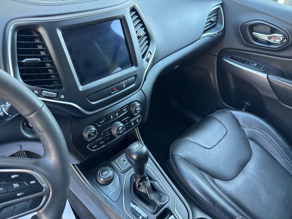 2022 Jeep Cherokee Latitude Lux 4x4