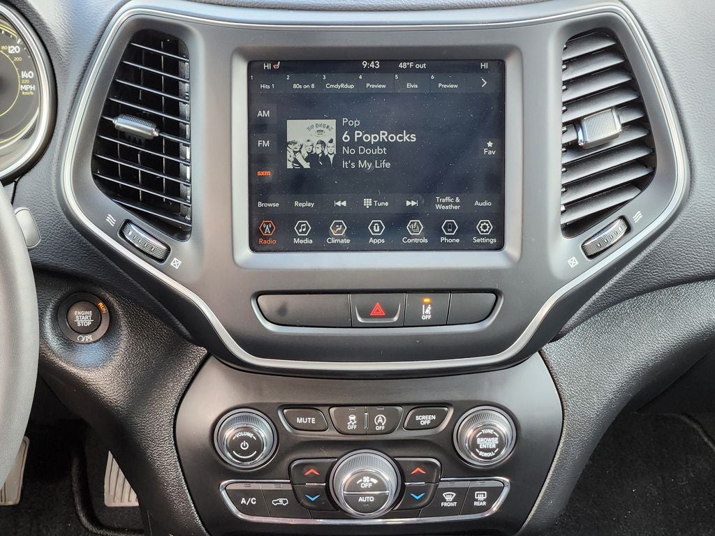 2022 Jeep Cherokee Latitude Lux 4x4