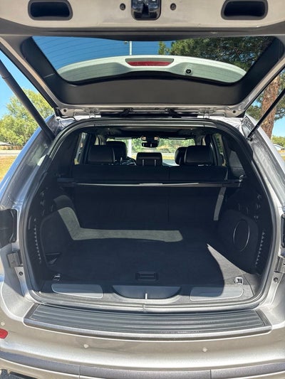 2020 Jeep Grand Cherokee Overland
