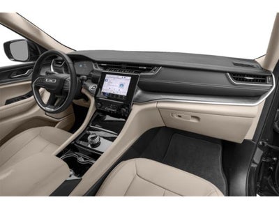 2023 Jeep Grand Cherokee Laredo 4x4