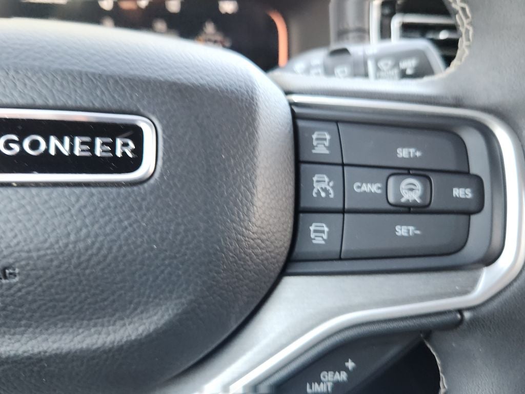 2026 Jeep Grand Wagoneer 4x4
