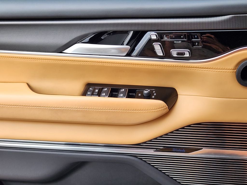 2024 Jeep Grand Wagoneer Series III Obsidian