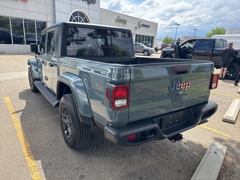 2024 Jeep Gladiator Sport S