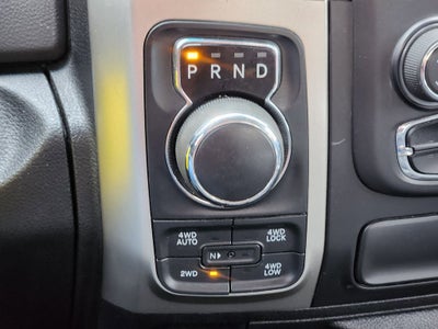 2018 RAM 1500 Big Horn Crew Cab 4x4 6'4' Box