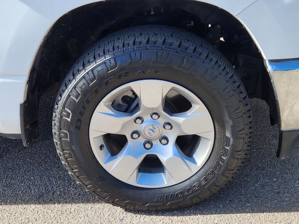 2023 RAM 1500 Big Horn Crew Cab 4x4 5'7' Box