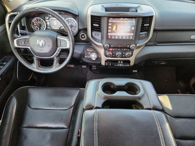 2019 RAM 1500 Laramie Crew Cab 4x4 5'7' Box