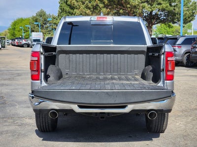 2019 RAM 1500 Laramie Crew Cab 4x4 5'7' Box