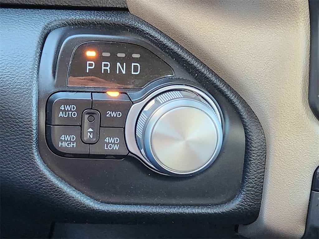 2022 RAM 1500 Laramie Crew Cab 4x4 5'7' Box