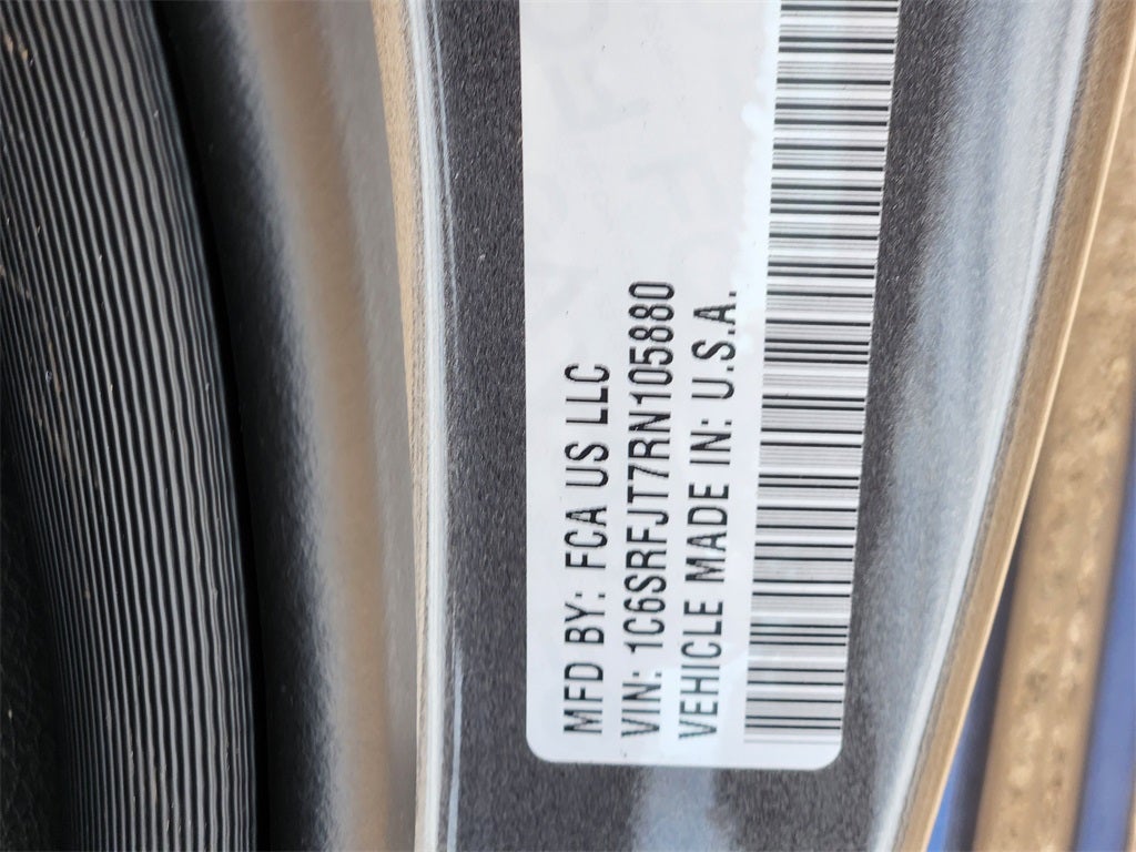 2024 RAM 1500 Laramie Crew Cab 4x4 5'7' Box