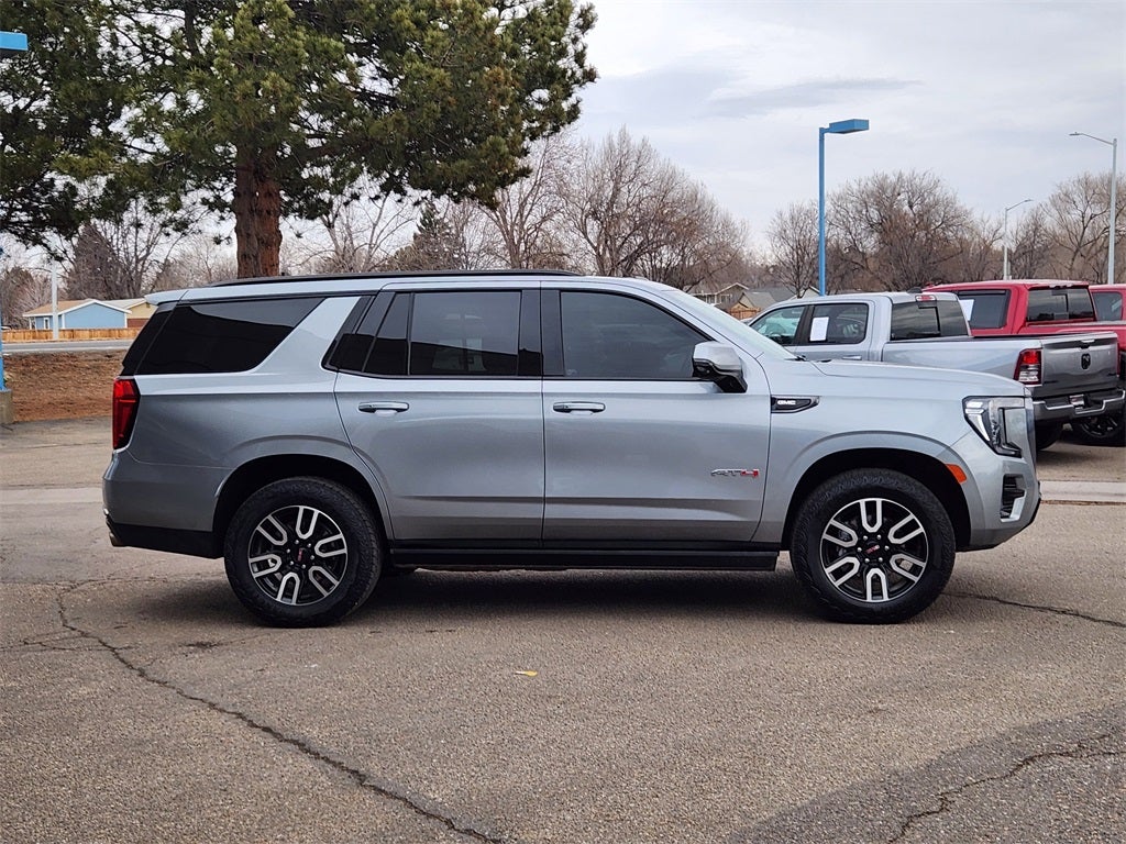2024 GMC Yukon 4WD AT4
