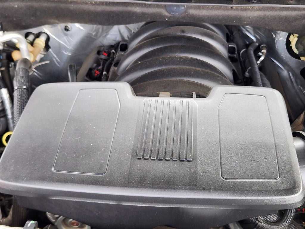 2022 Chevrolet Tahoe 4WD RST