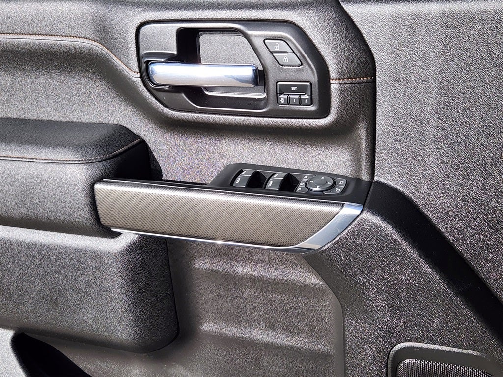 2022 GMC Sierra 2500HD 4WD Crew Cab Standard Bed AT4