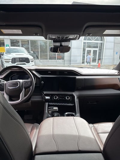 2024 GMC Sierra 1500 4WD Crew Cab Short Box Denali