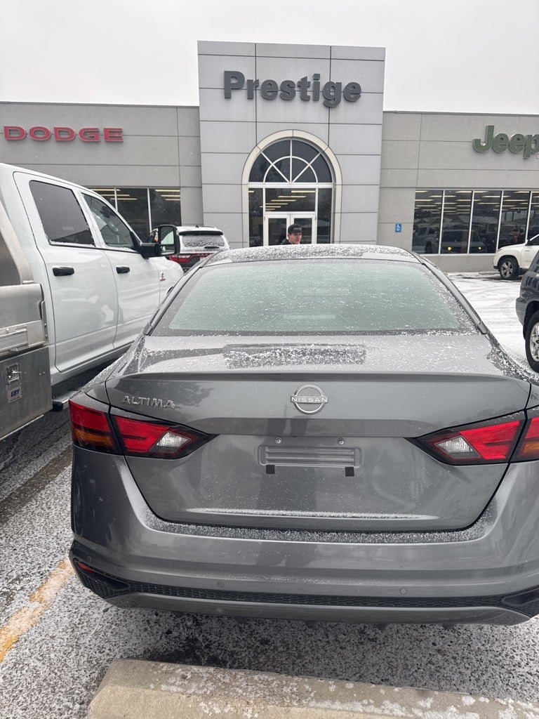 2023 Nissan Altima S FWD