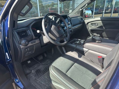 2024 Nissan TITAN PRO-4X