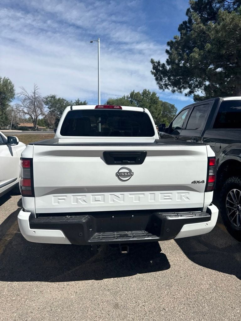 2025 Nissan Frontier SV