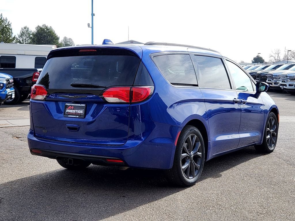 2020 Chrysler Pacifica 35th Anniversary Touring L Plus