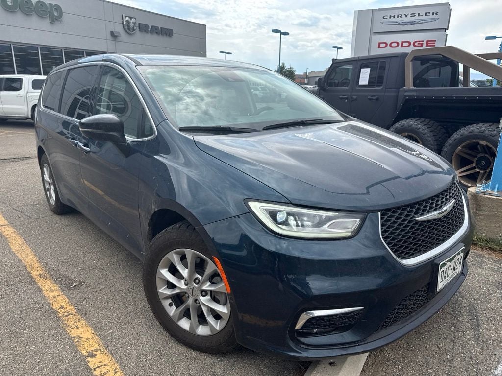 2024 Chrysler Pacifica Touring L