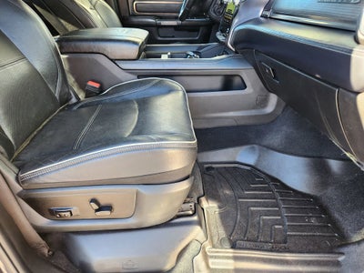 2019 RAM 3500 Limited Crew Cab 4x4 8' Box