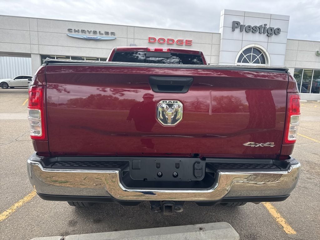 2022 RAM 2500 Tradesman Crew Cab 4x4 6'4' Box