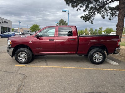 2022 RAM 2500 Tradesman Crew Cab 4x4 6'4' Box