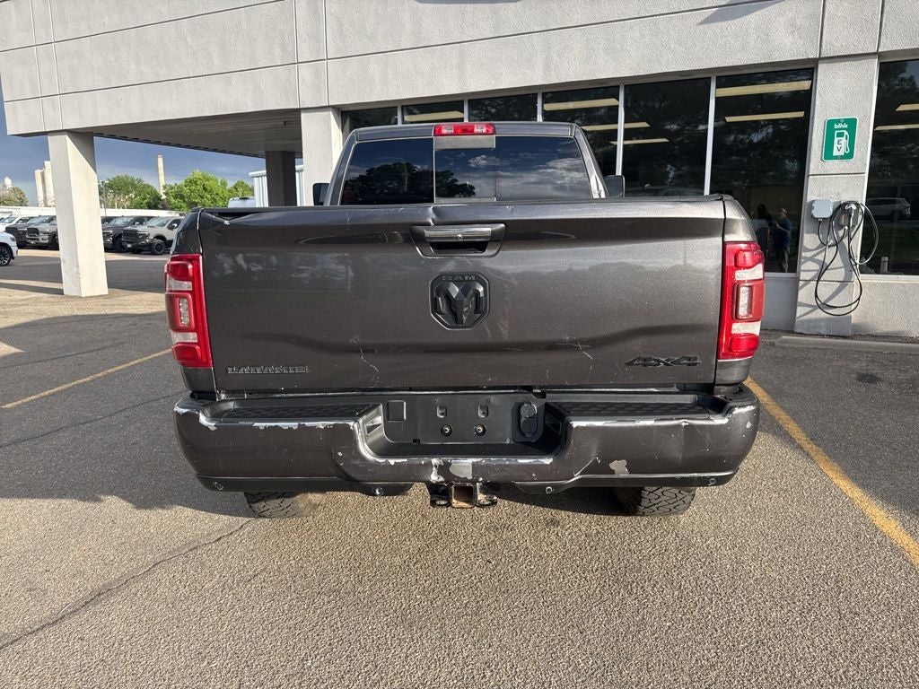 2022 RAM 2500 Laramie Crew Cab 4x4 6'4' Box
