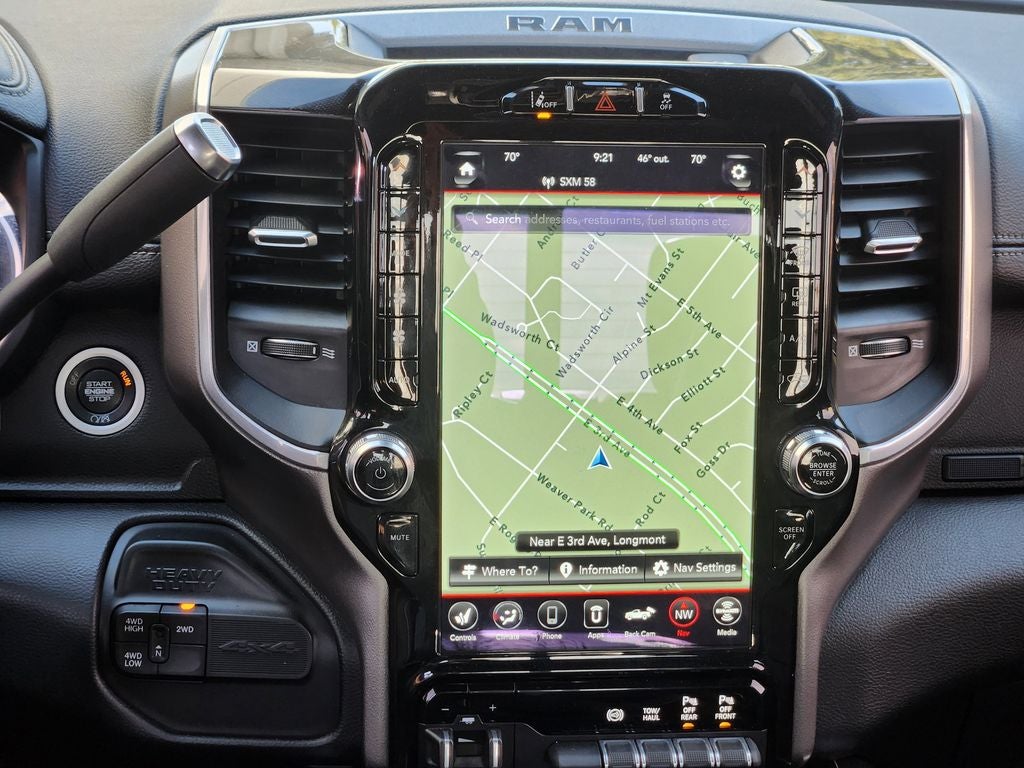 2020 RAM 2500 Laramie Crew Cab 4X4 6'4' Box