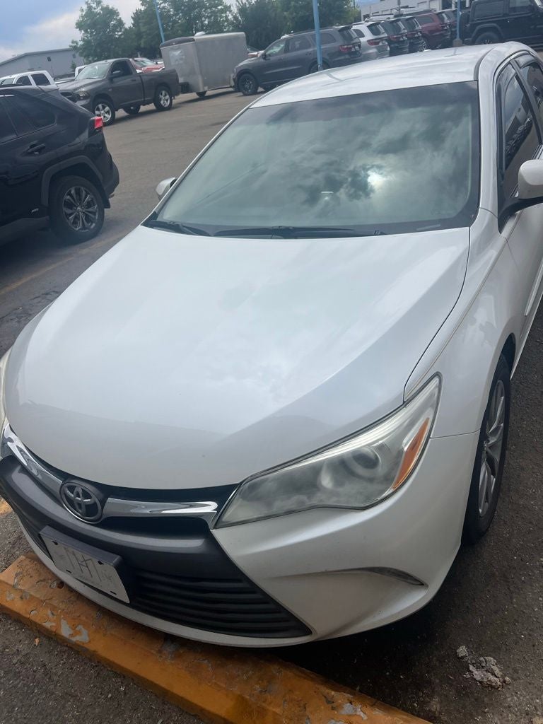 2016 Toyota Camry XLE
