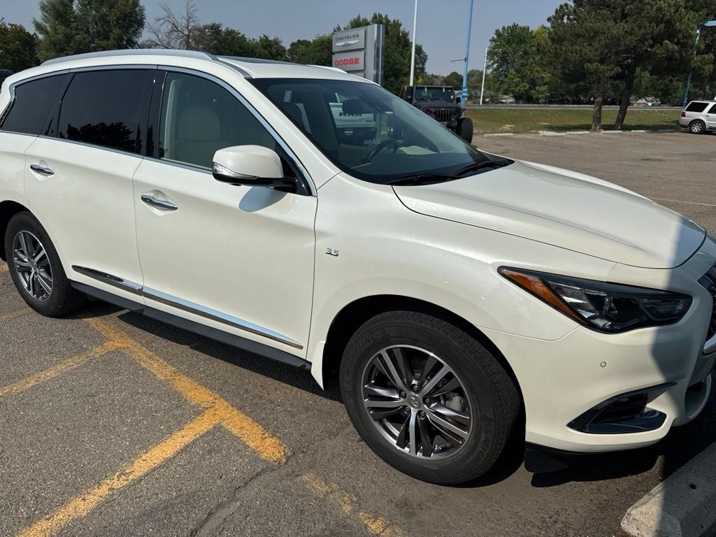 2020 INFINITI QX60 LUXE