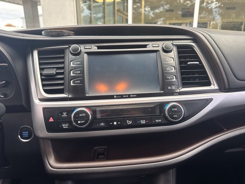 2016 Toyota Highlander XLE V6