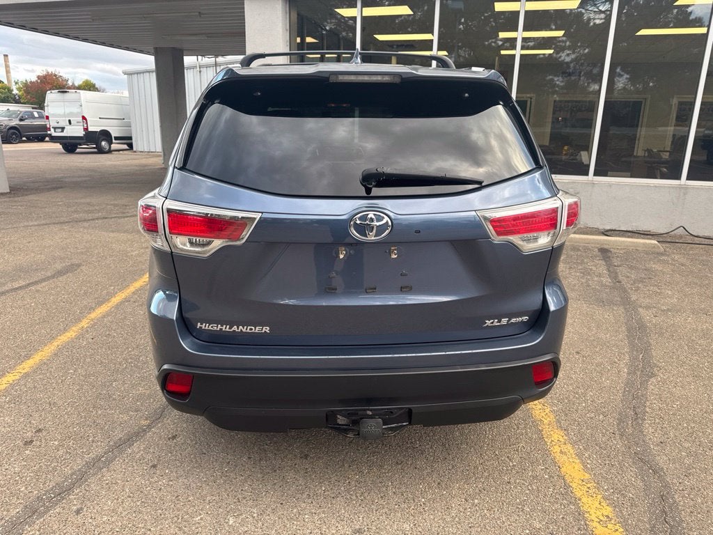 2016 Toyota Highlander XLE V6