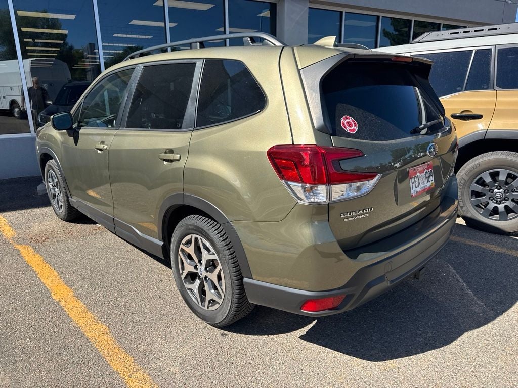 2023 Subaru Forester Premium