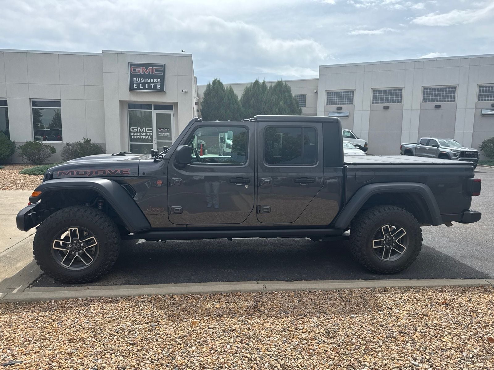 2024 Jeep Gladiator Mojave