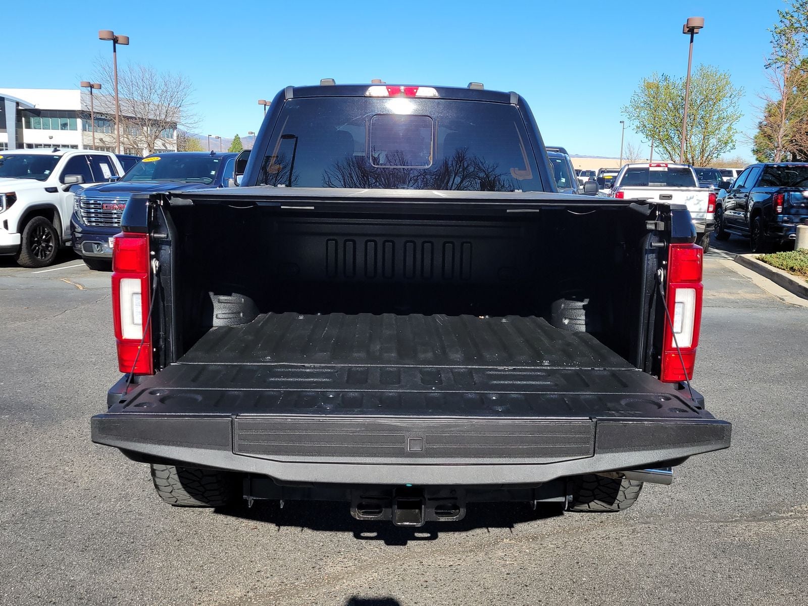 2022 Ford F-350SD Platinum