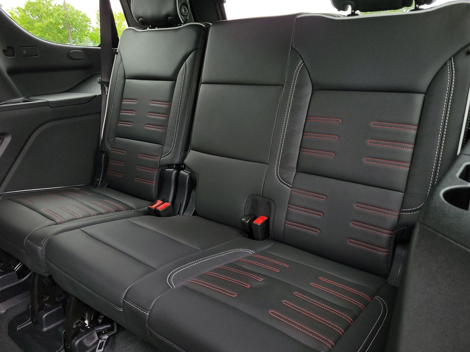 2025 GMC Yukon AT4 Ultimate
