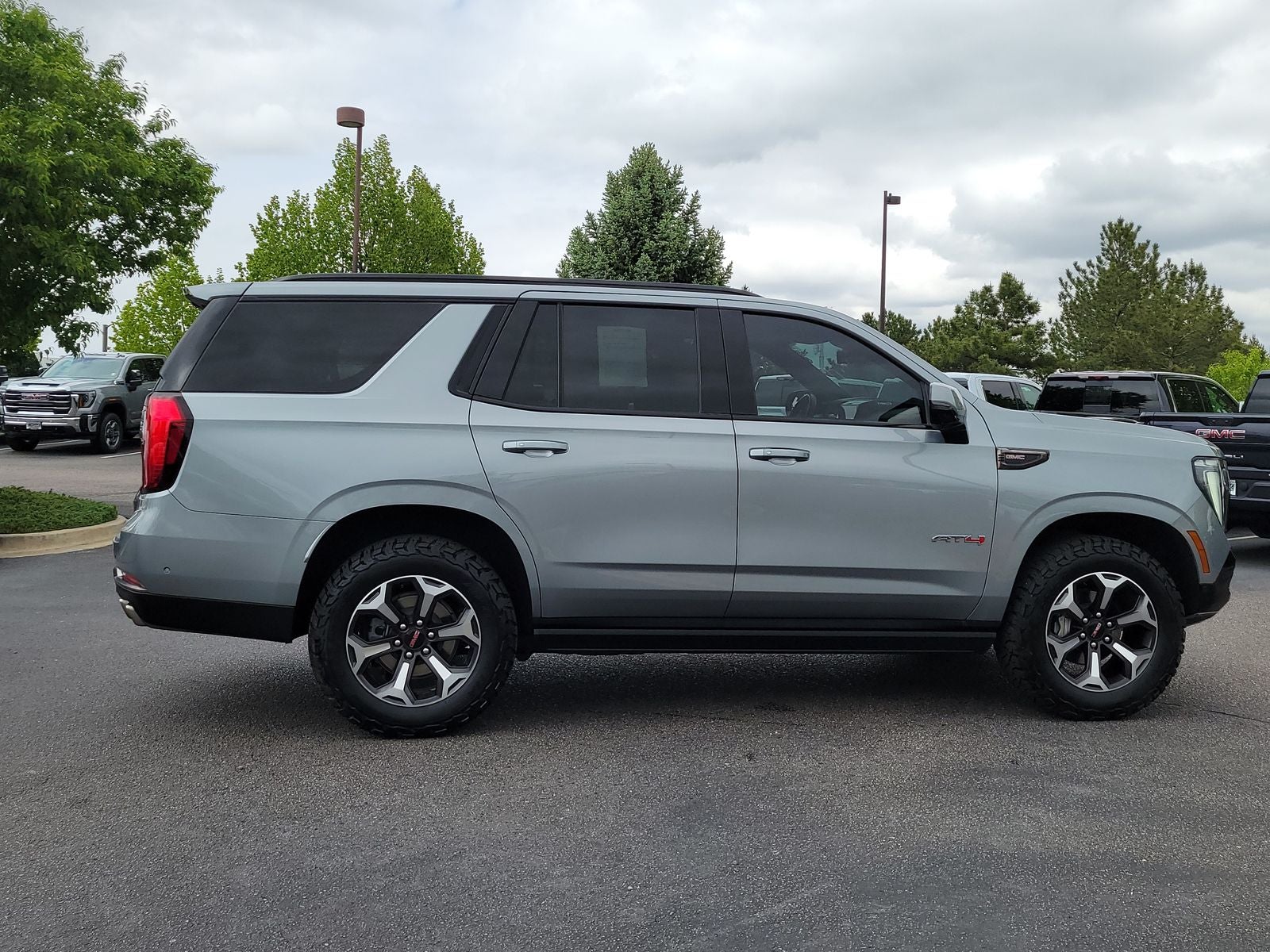 2025 GMC Yukon AT4 Ultimate