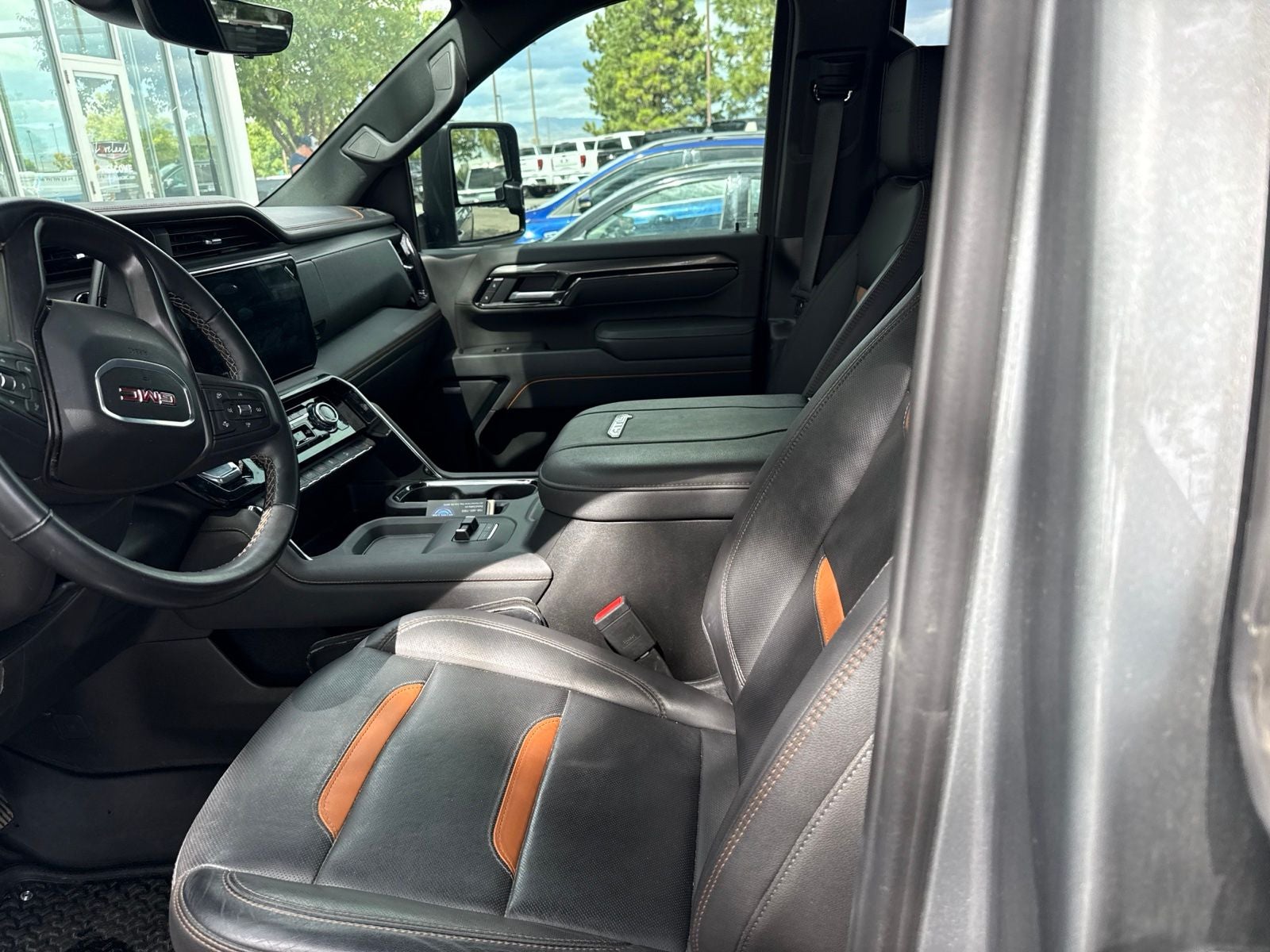2025 GMC Sierra 2500HD AT4