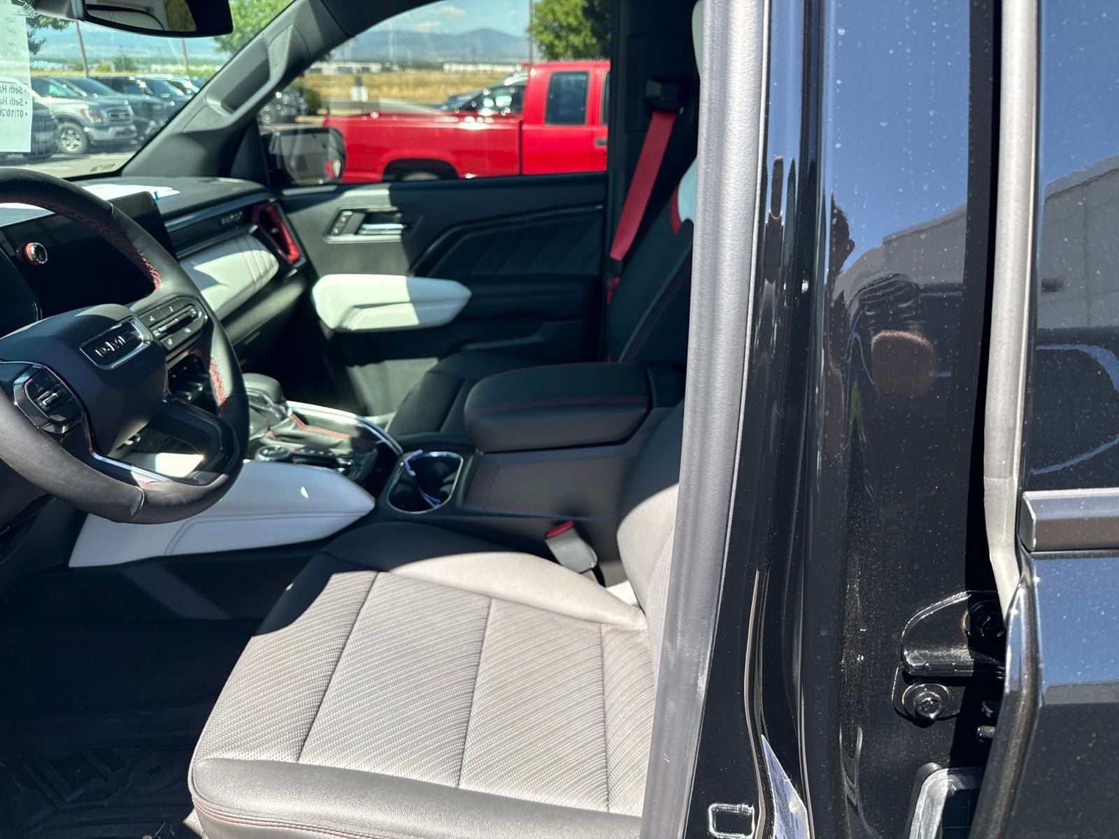 2026 GMC Canyon AT4X