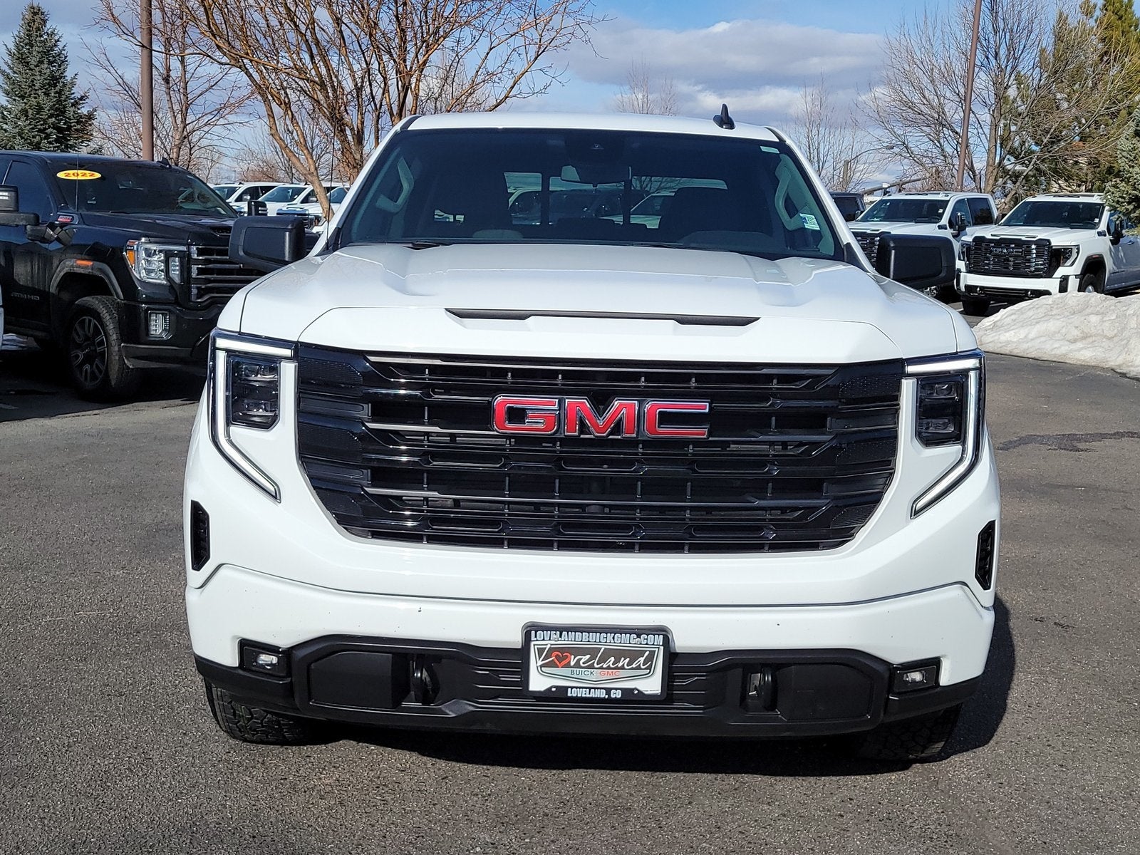 2025 GMC Sierra 1500 Elevation