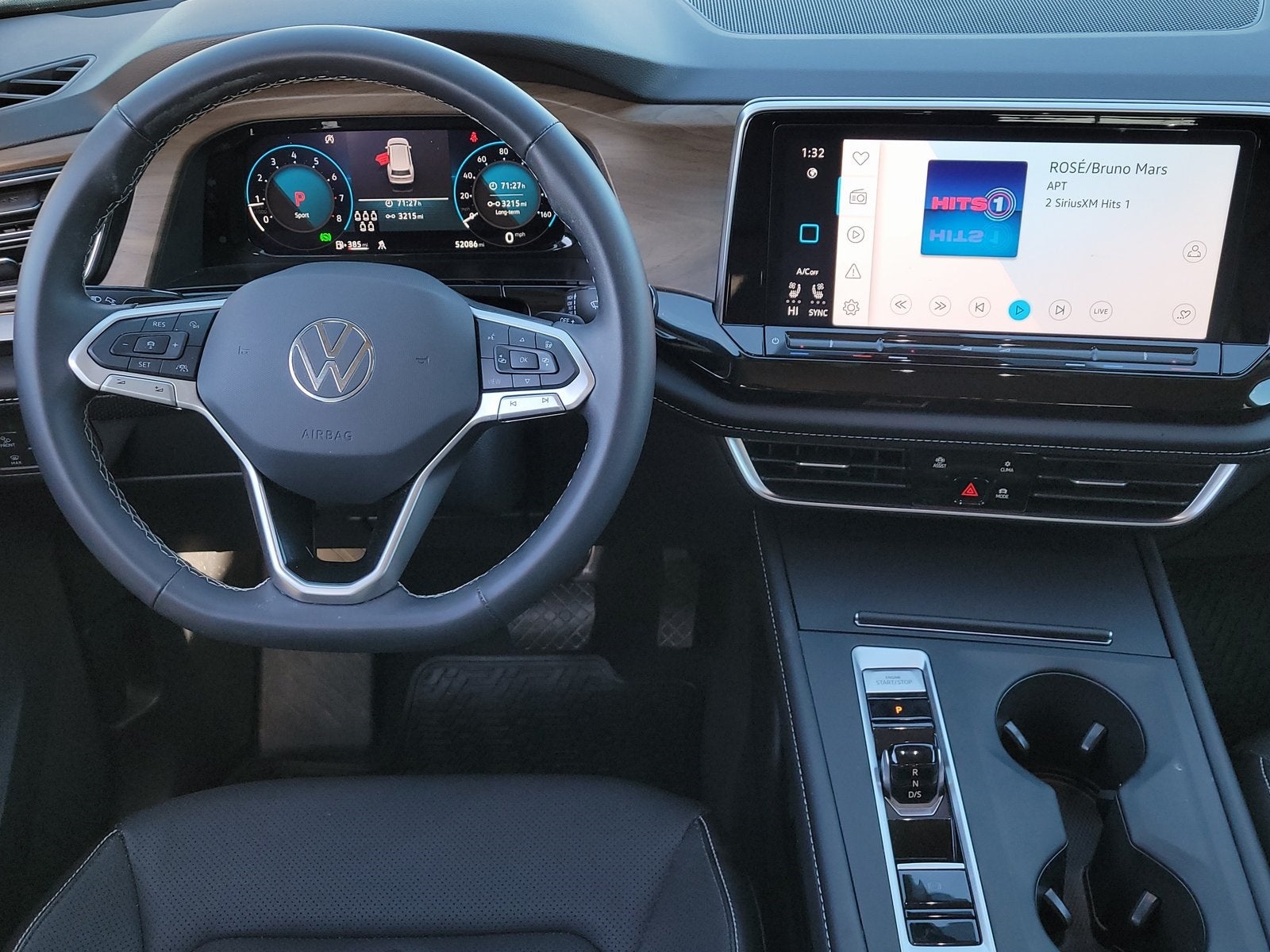 2024 Volkswagen Atlas 2.0T SE