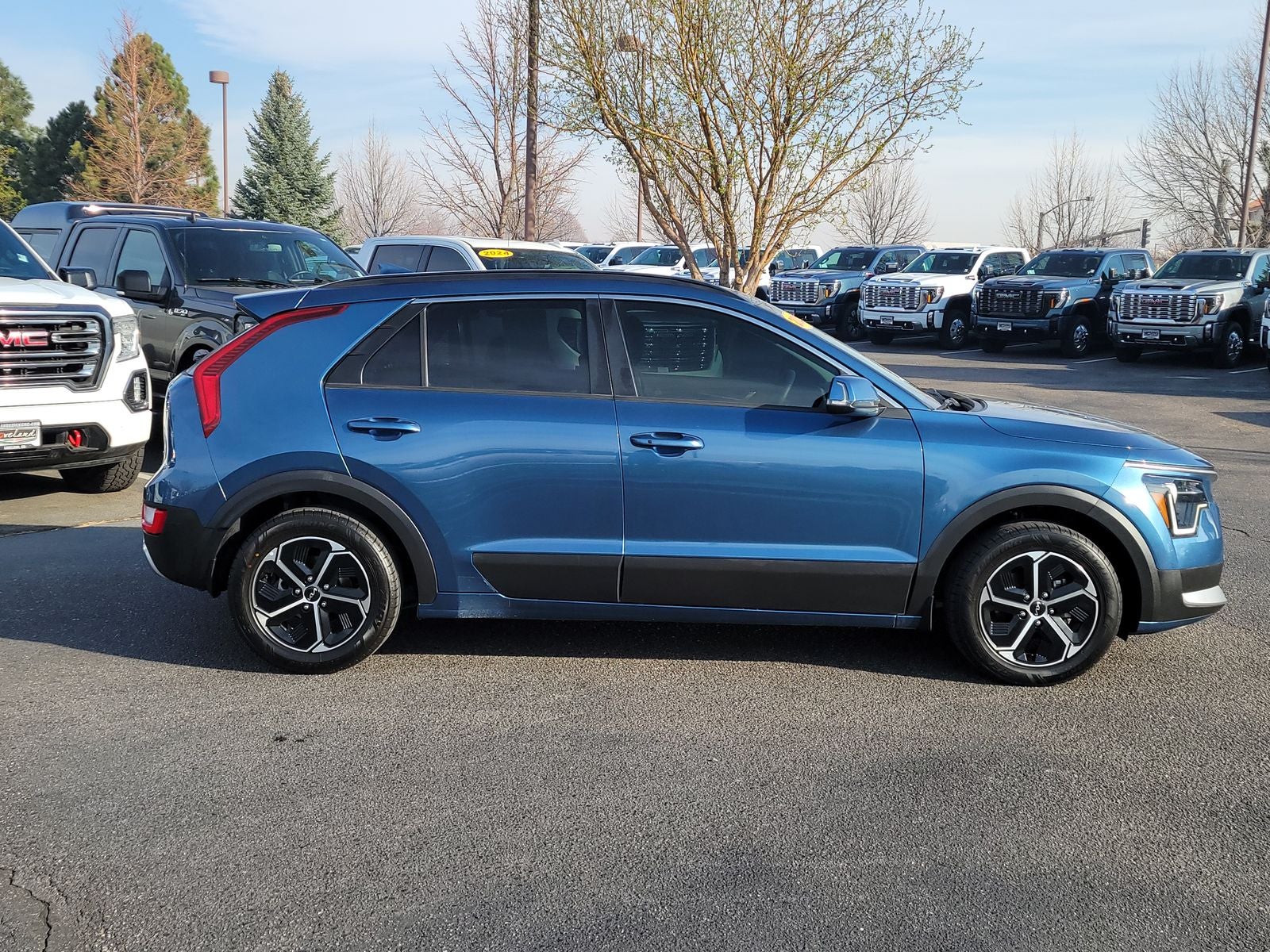 2023 Kia Niro Plug-In Hybrid EX