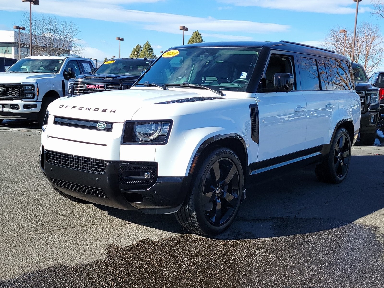 2024 Land Rover Defender 130 X-Dynamic SE