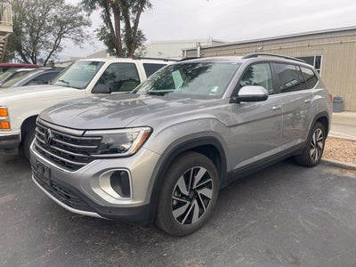 2024 Volkswagen Atlas 2.0T SE w/Technology