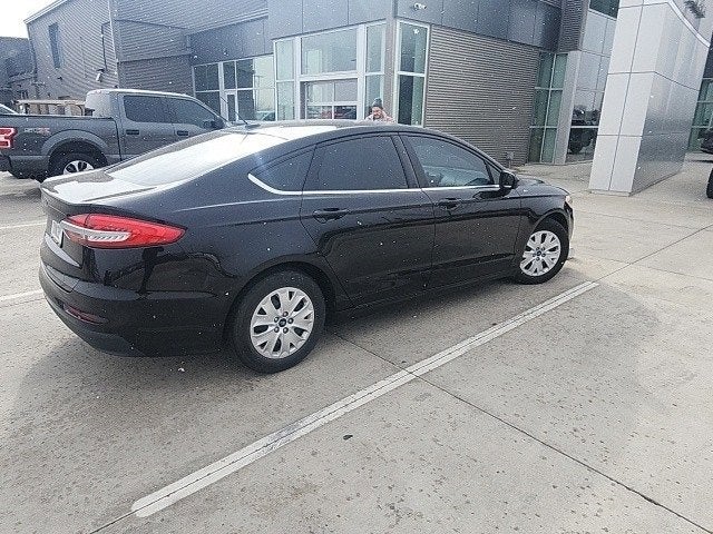 2019 Ford Fusion S