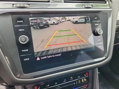 2023 Volkswagen Tiguan SE R-Line Black