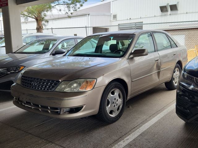 2004 Toyota Avalon Base