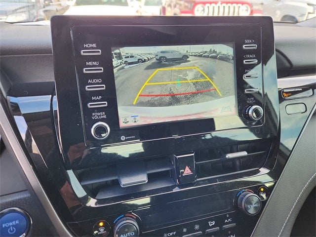 2022 Toyota Camry Hybrid SE