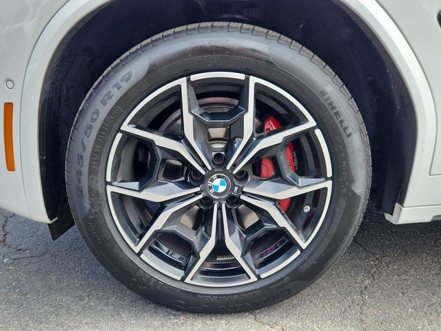 2025 BMW X4 M40i