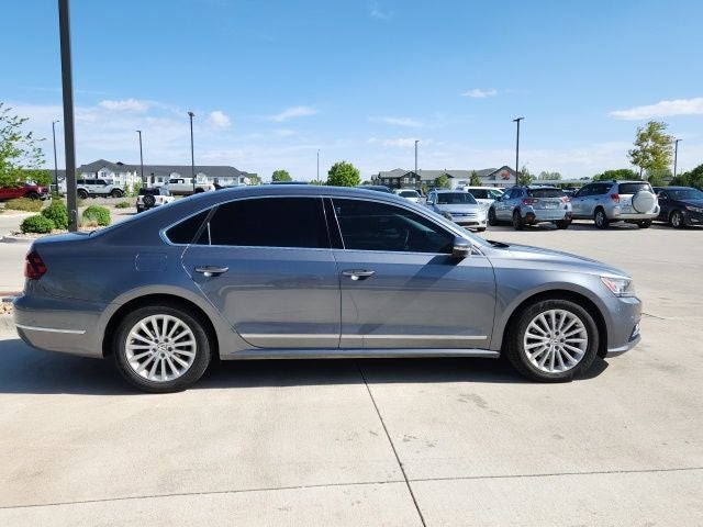 2017 Volkswagen Passat 1.8T SE